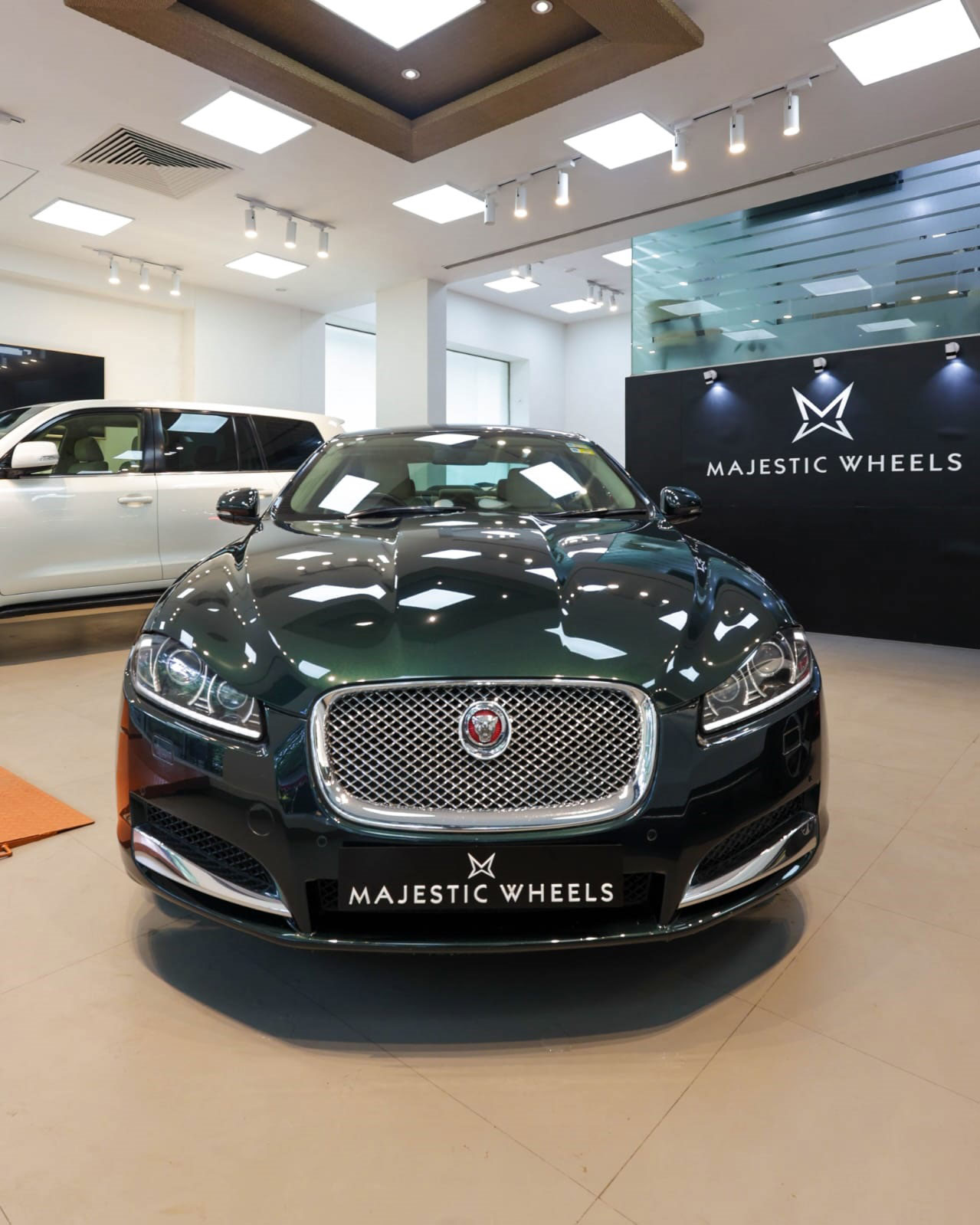 Jaguar XF